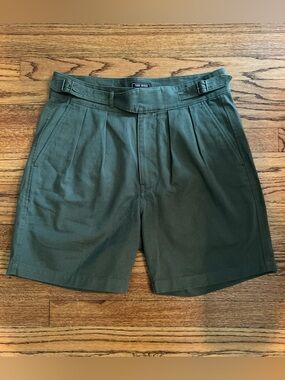 Todd Snyder 7 Inch Cotton Gurkha Shorts Chino Army Green Sz 32 Pleated Buckles